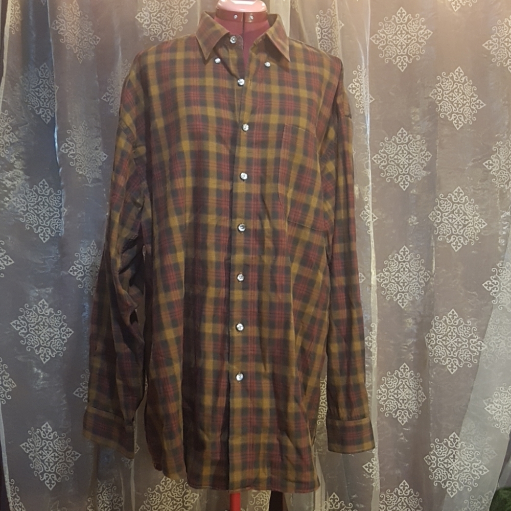 Long sleeve button down shirt